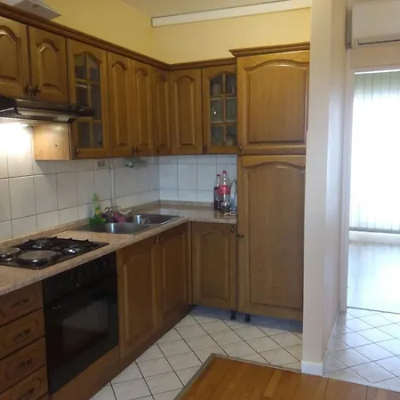 بيت ضيافة Slaviceva House 4*